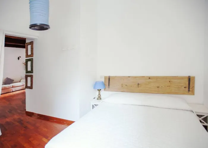 A Secret Corner Apartman *